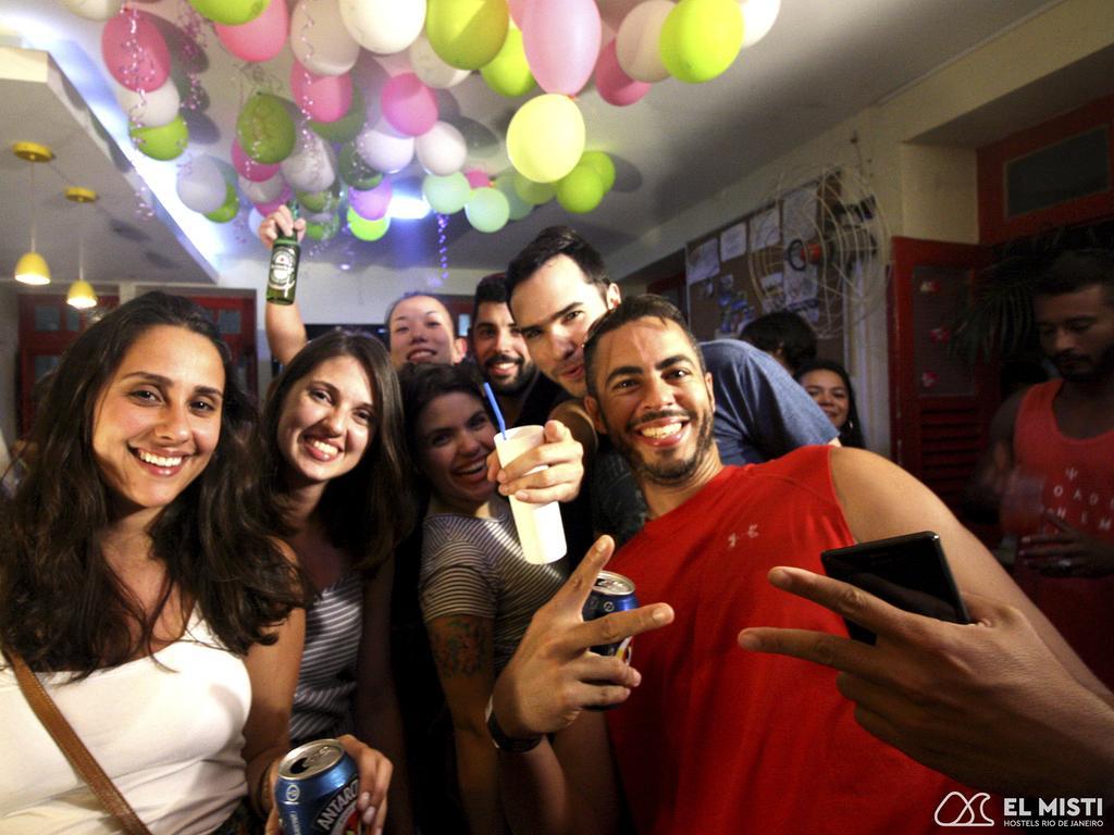 Albergue El Misti Botafogo & *